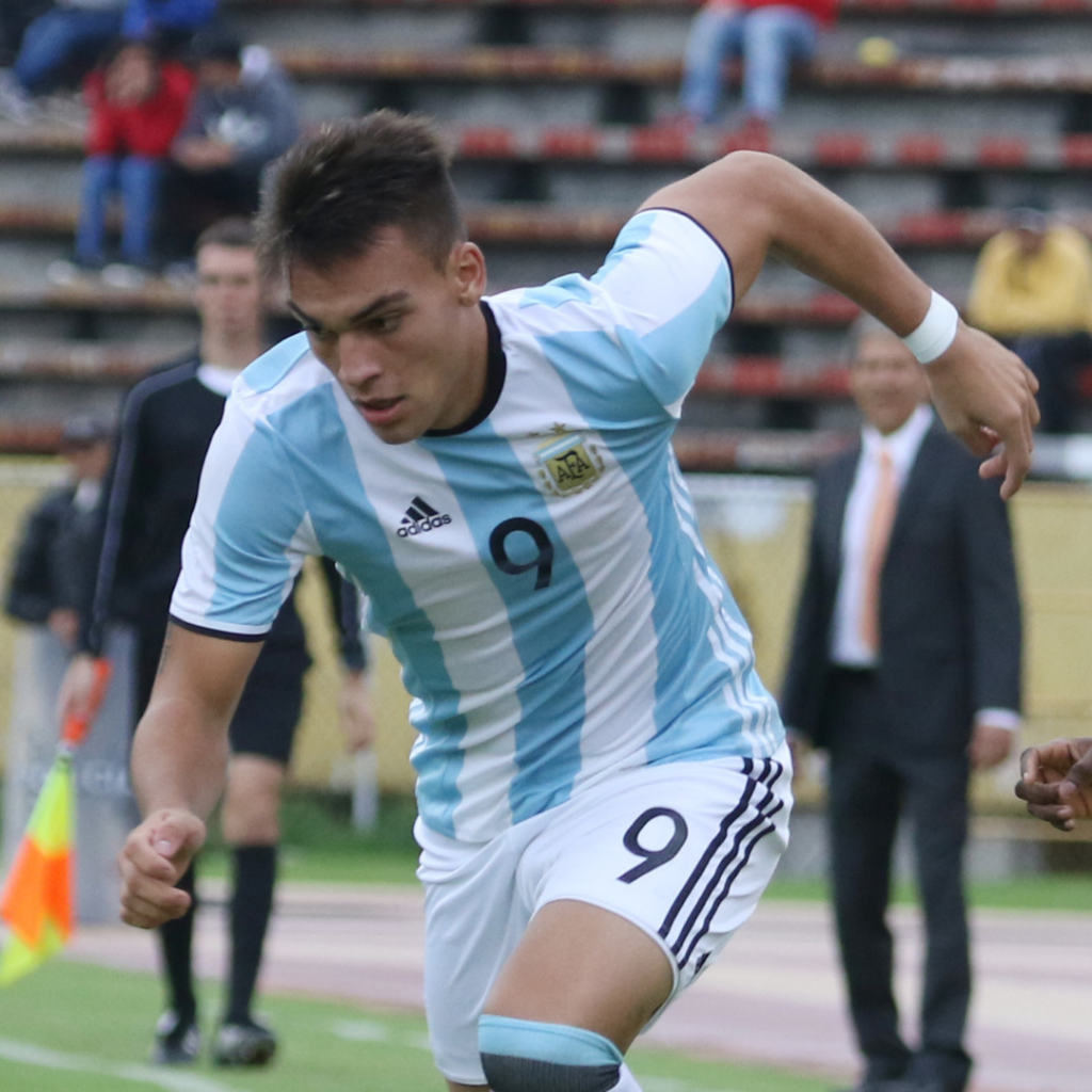Lautaro to extend contract