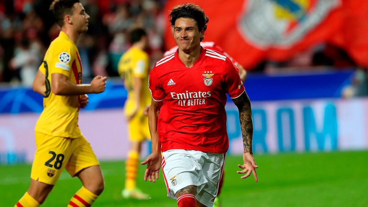 Inter are keeping tabs on Darwin Nunez from Benfica