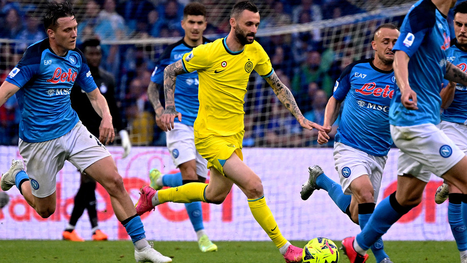 Brozovic to Al-Nassr on hold after the change in offer