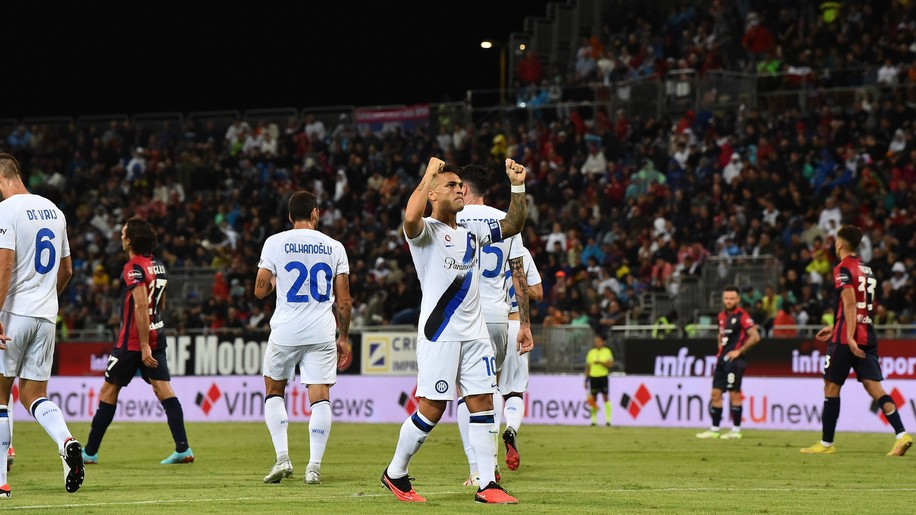 Inter glide past Cagliari 2-0 in their first away game